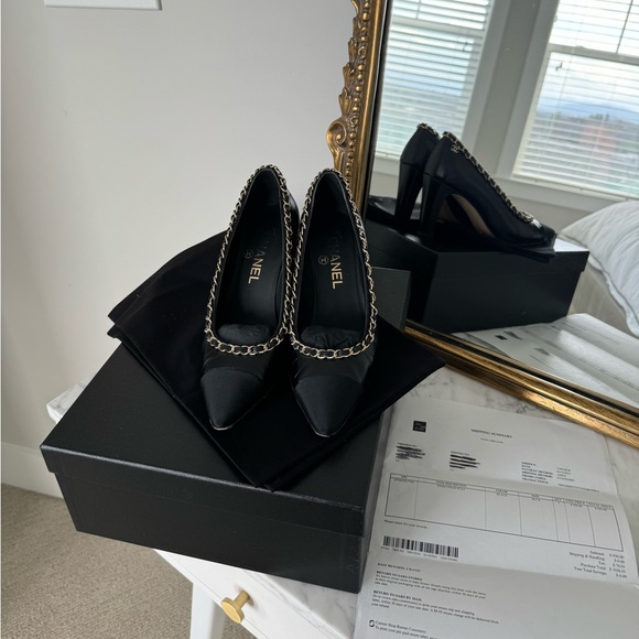 Chanel Chain Heels 36.5 - Picture 15 of 16